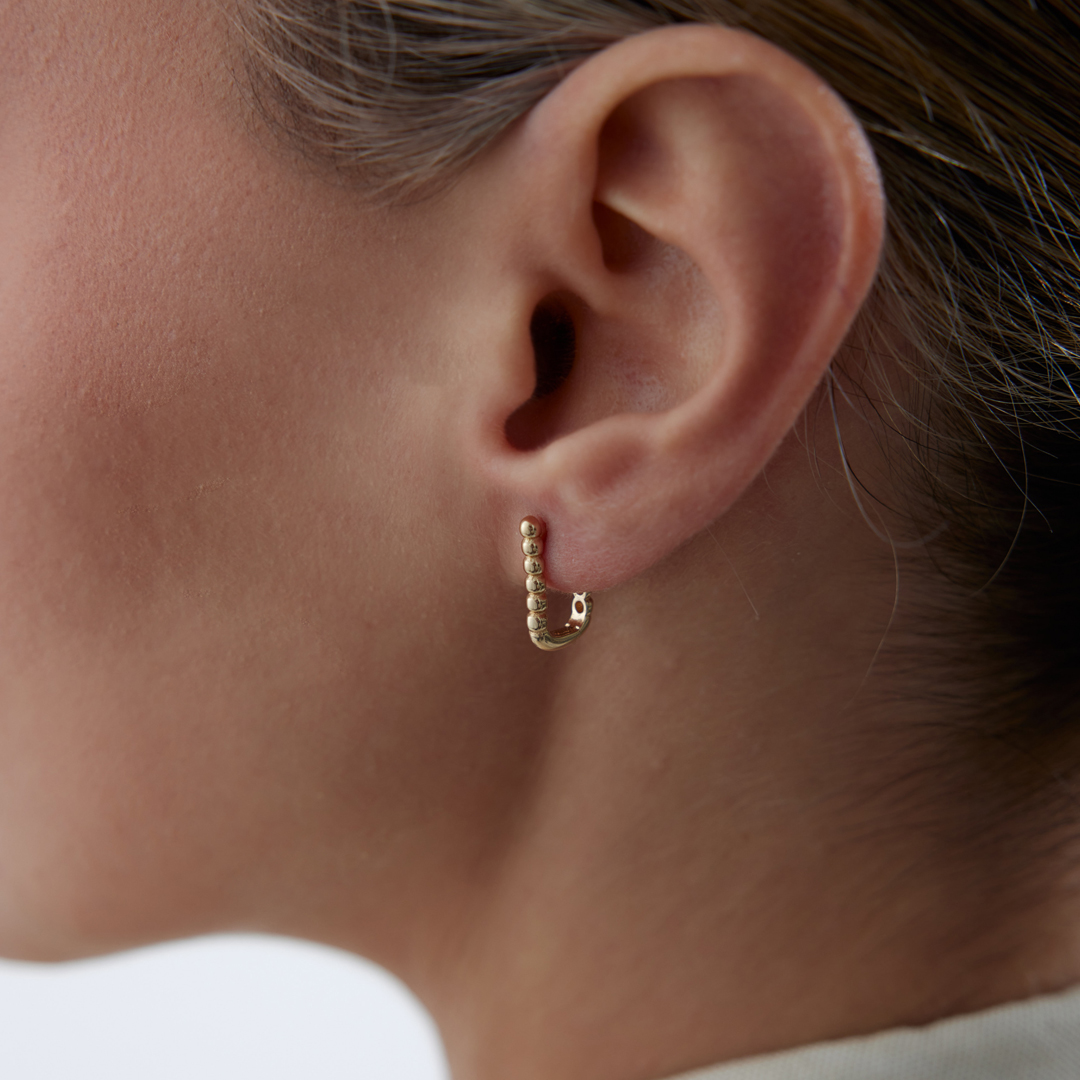 Sıra Nokta Küpe - 2