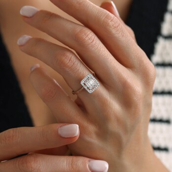 Sıra Taşlı Çerçeve Baget Yüzük - Oragold Orhan