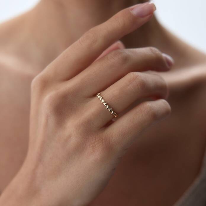 Sıralı Üçgen Yüzük - 1