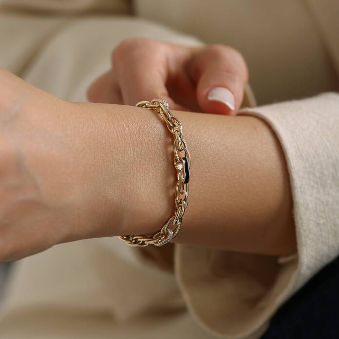 Siyah Detaylı Örgü Bileklik - 1