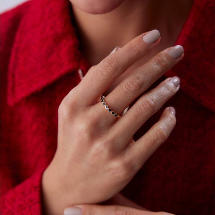 Siyah Mineli Sıra Yonca Yüzük - 1