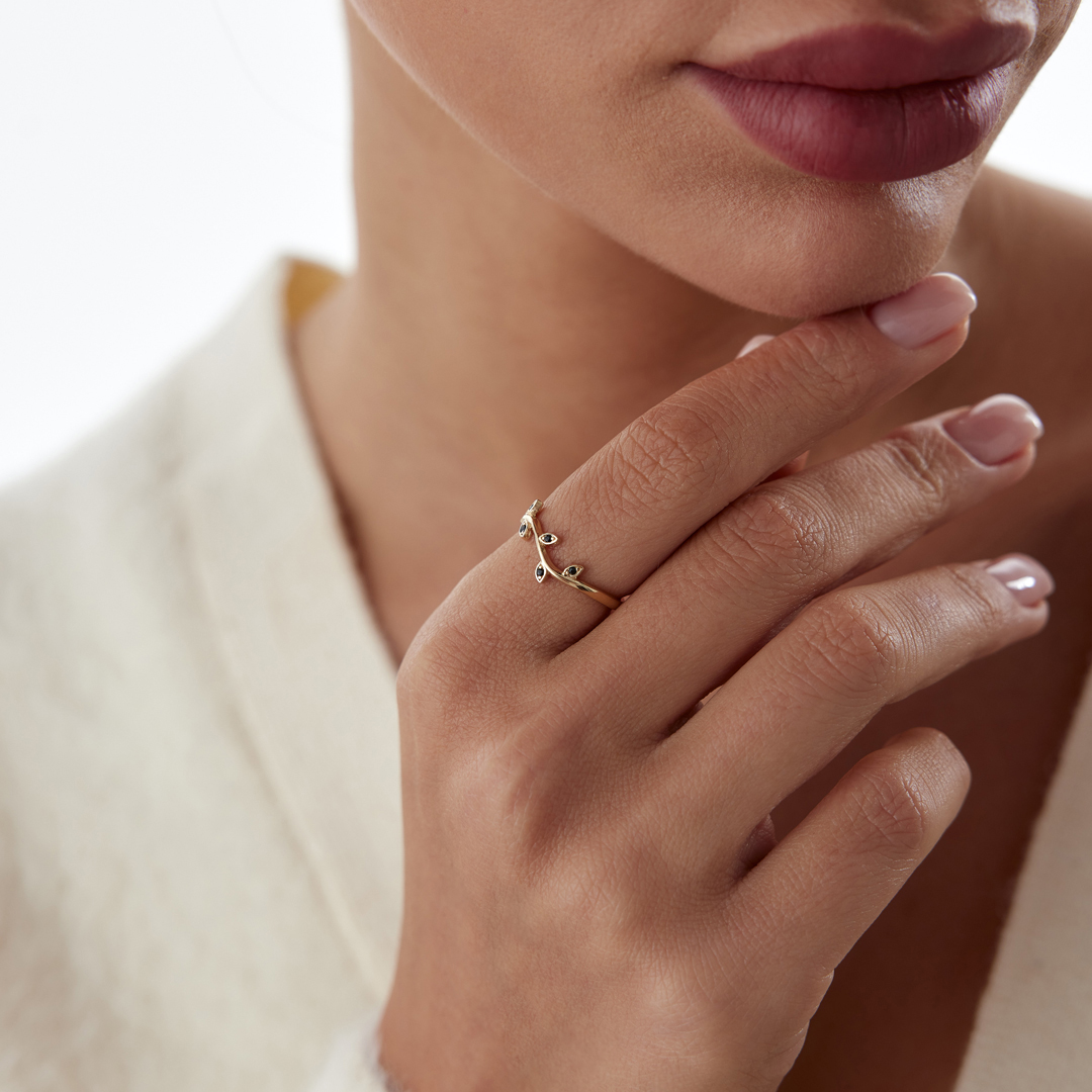 Siyah Taşlı Sarmaşık Yüzük - 3