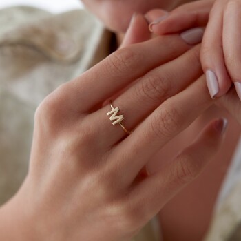 Slim Harf Yüzük - Rayna