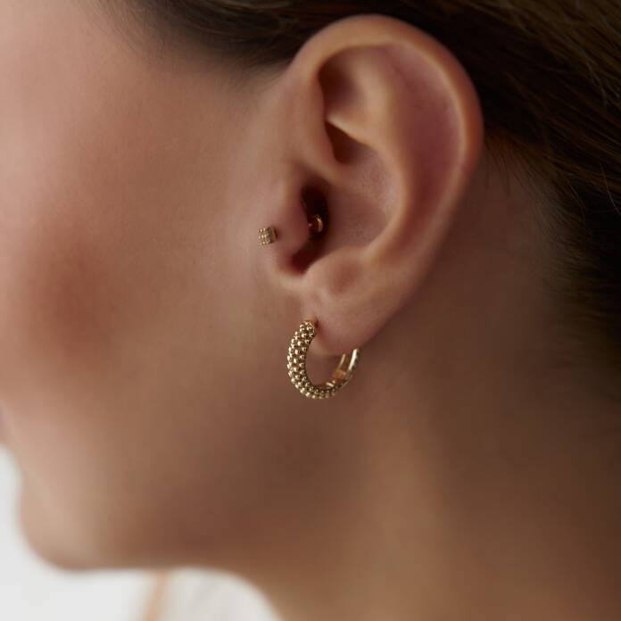 Small Ball İşlemeli Küpe - 1