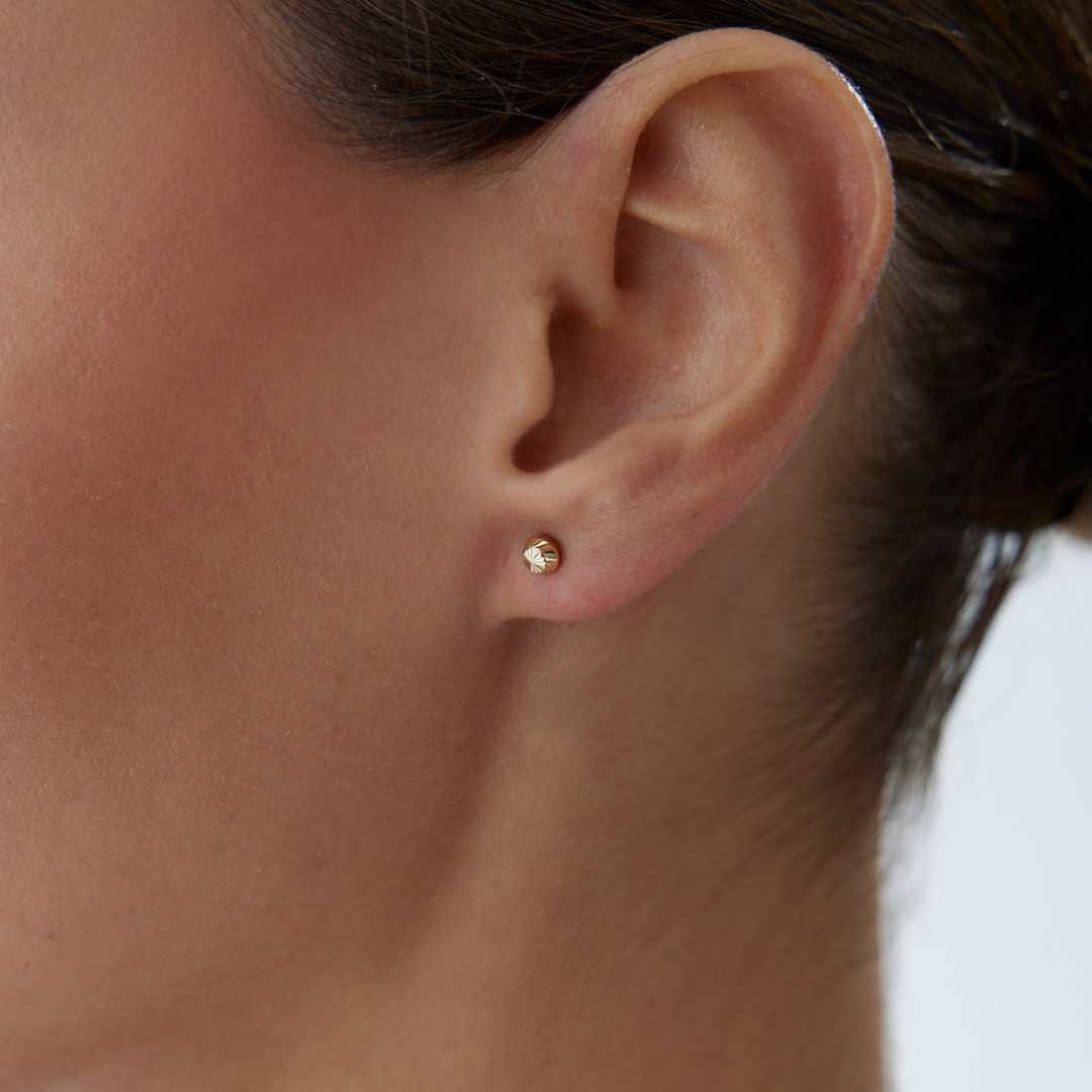 Small Yan Çizgili Top Küpe - 1