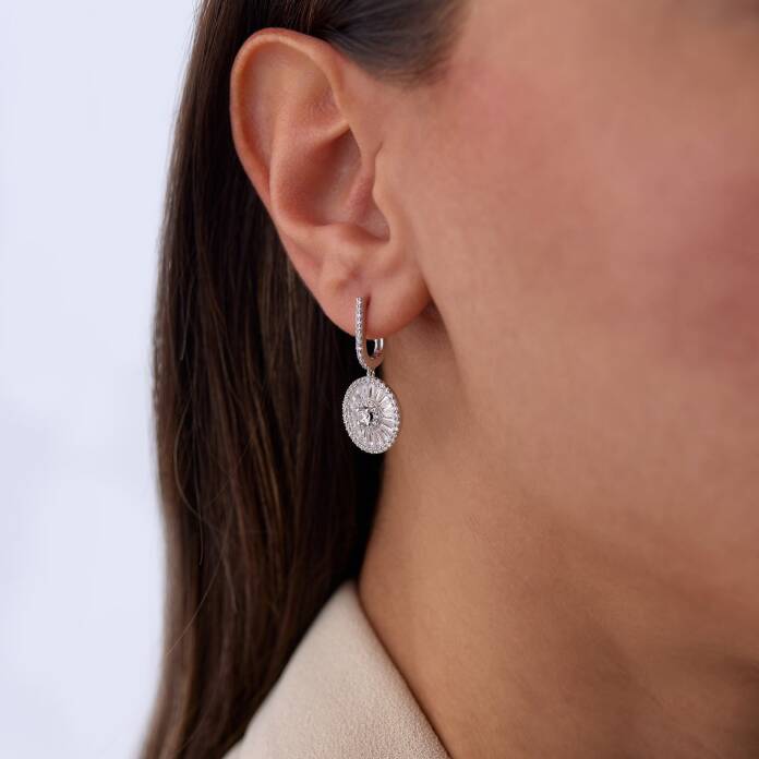 Sonsuz Parıltı Baget Sallantılı Küpe - 2