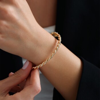 Spagetti Kelepçe - Tuana (1)