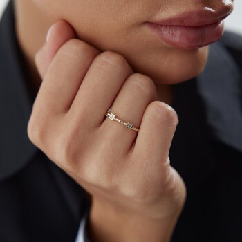 Square Burgu Yüzük - Nüans