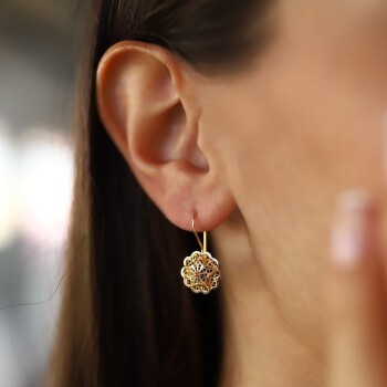 Star Sallantılı Gül Küpe - Özçelik