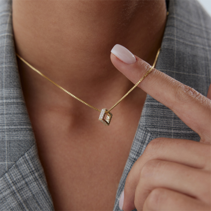 Stone Kare Kolye - Koçak (1)