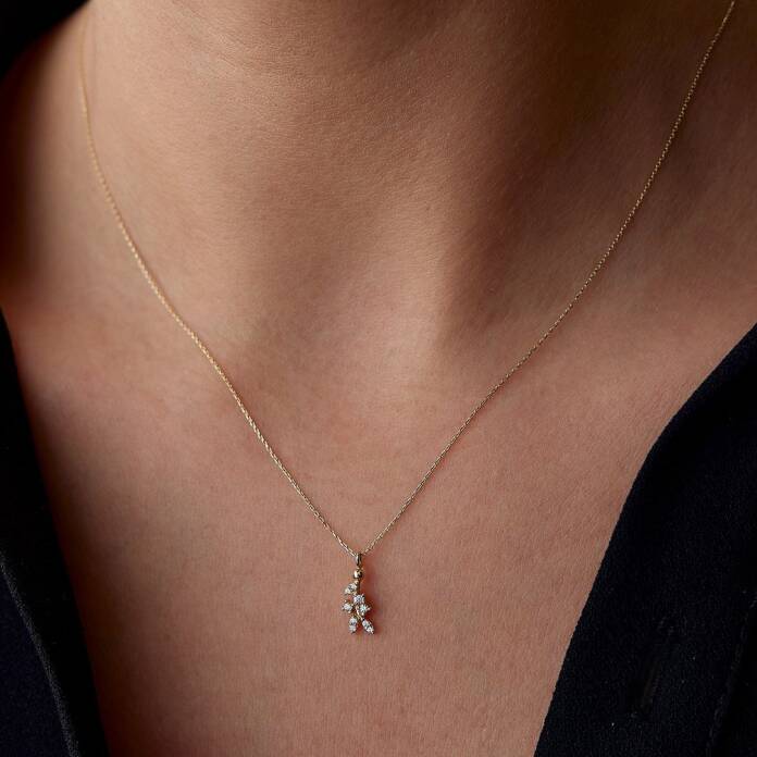 Süzme Taşlı Leaf Kolye - 1