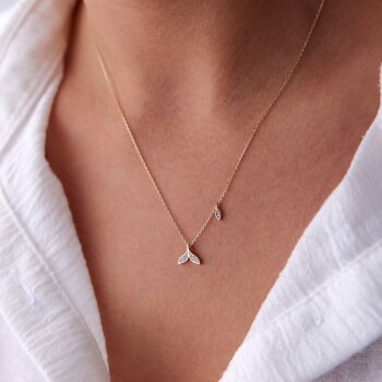 Taşlı Balina Kuyruğu Kolye - Rayna