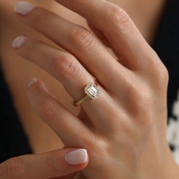 Taşlı Çerçeve Baget Yüzük - Oragold Orhan