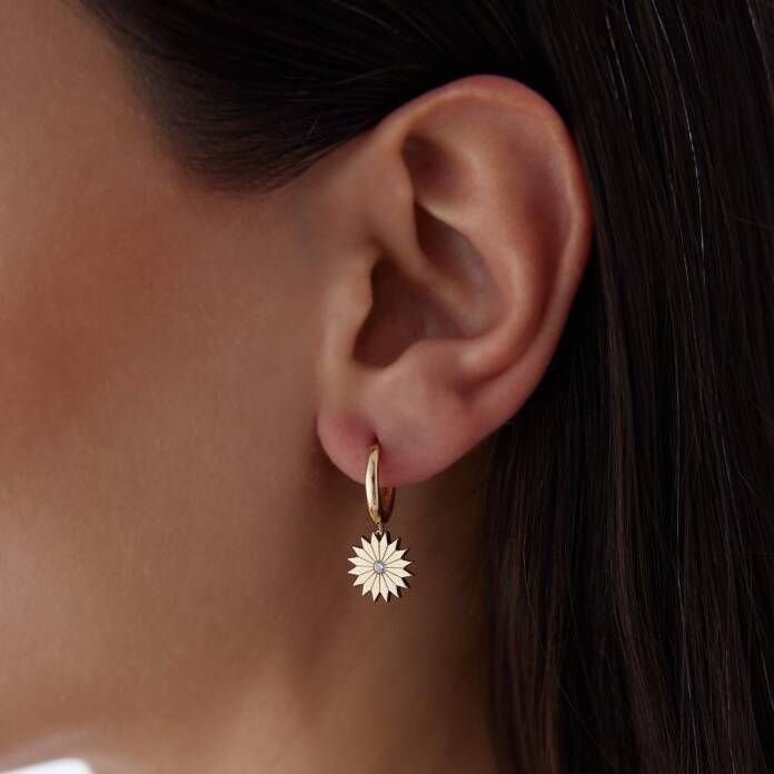 Taşlı Çiçek Halka Sallantılı Küpe - 1