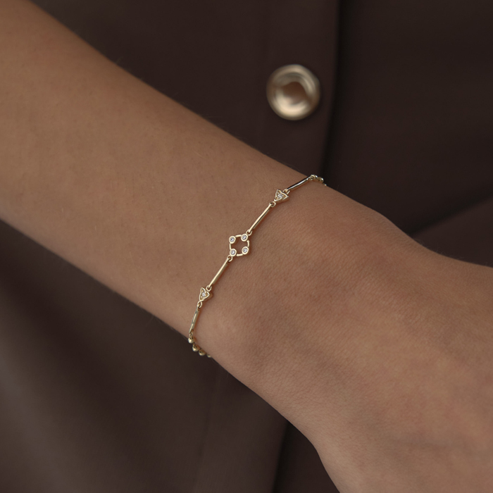 Taşlı Çiçek Örüntü Bileklik - RİTİM