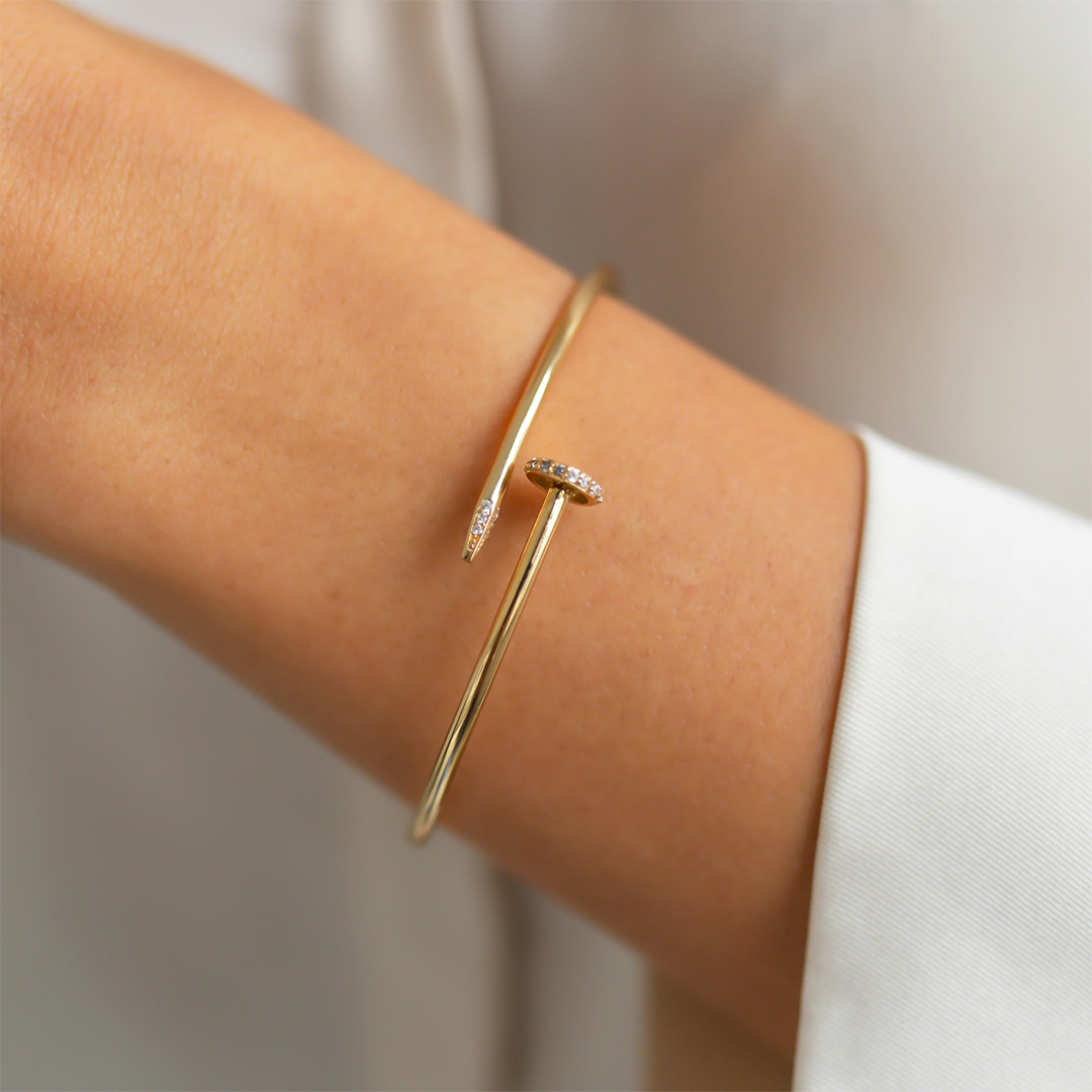 Taşlı Çivi Kelepçe - 1