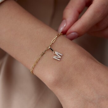 Taşlı Harf Charm Bileklik - RİTİM (1)