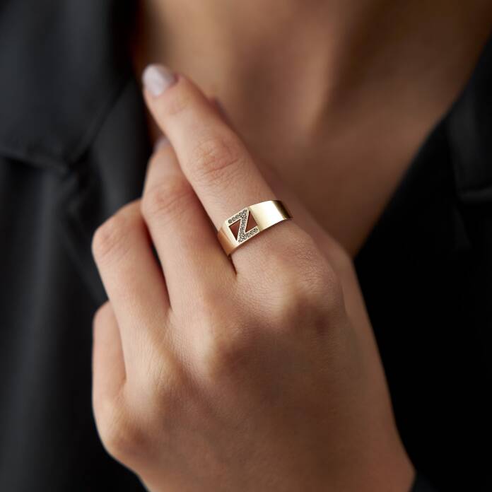 Taşlı Harf Yüzük - 2