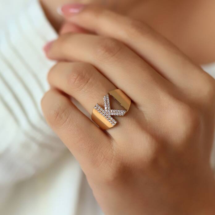 Taşlı Harf Yüzük - 1