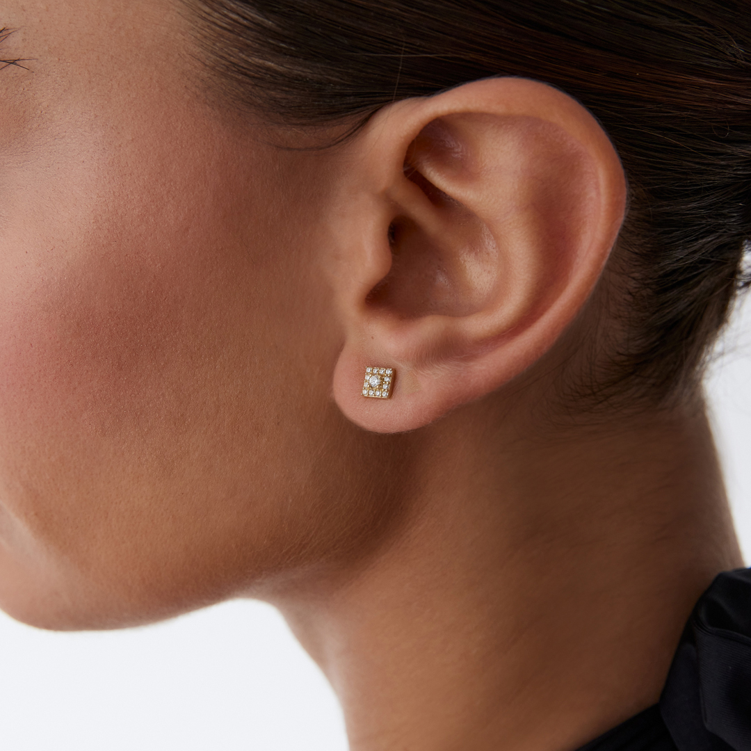 Taşlı Kare Vidalı Küpe - 2