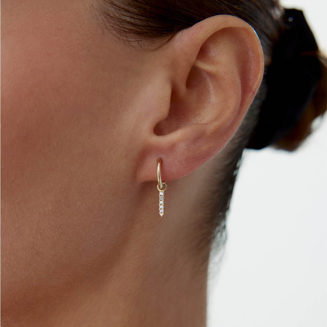 Taşlı Line Küpe - 1