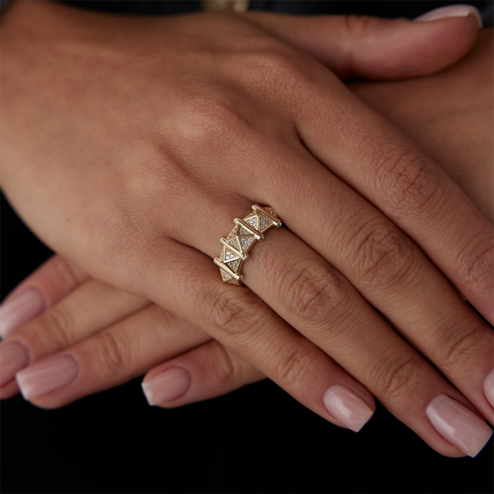 Taşlı Piramit Yüzük - Mazal (1)