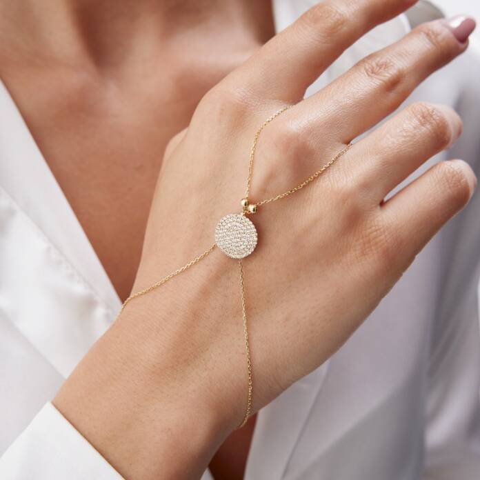 Taşlı Şahmeran - 1