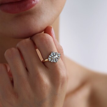 Taşlı Shield Yüzük - Cemart