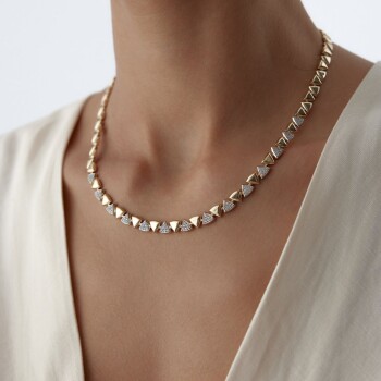 Taşlı Sıralı Üçgen Zincir - Alen (1)