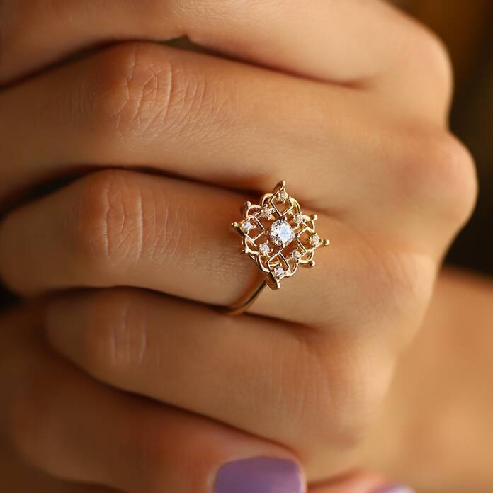 Taşlı Tasarım Yüzük - 2