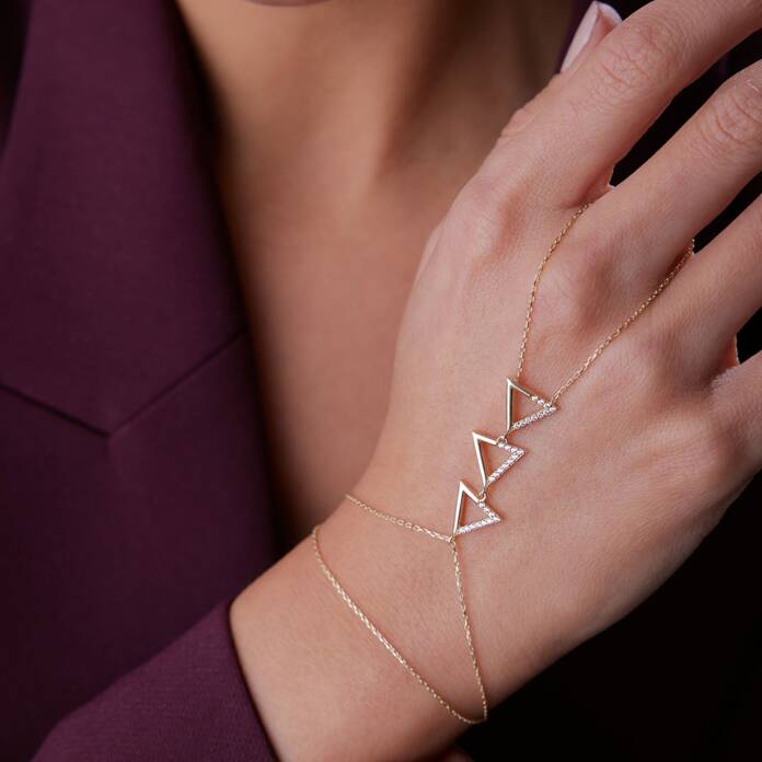 Taşlı Üçgen Şahmeran - 2