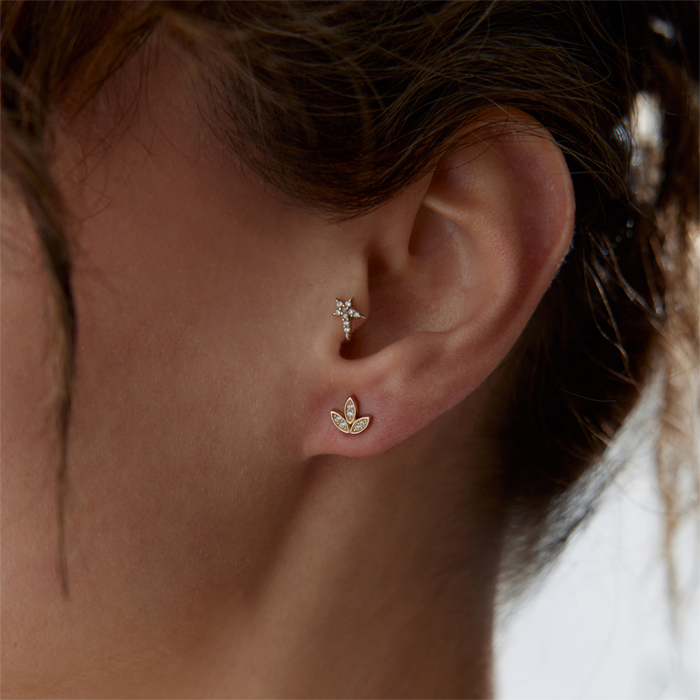 Trefoil Taşlı Küpe - 2