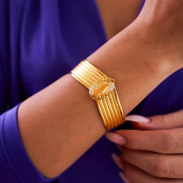 Tuğralı Kelepçe - 1