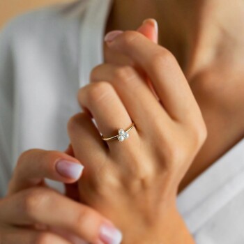 Üç İnci Yüzük - Alen