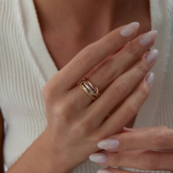 Üç Renk Halka Yüzük - Gökhan Bera