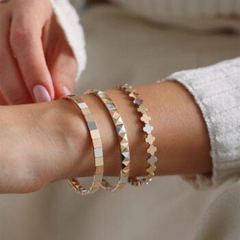 Üç Renkli Piramit Kelepçe - Haskar (1)