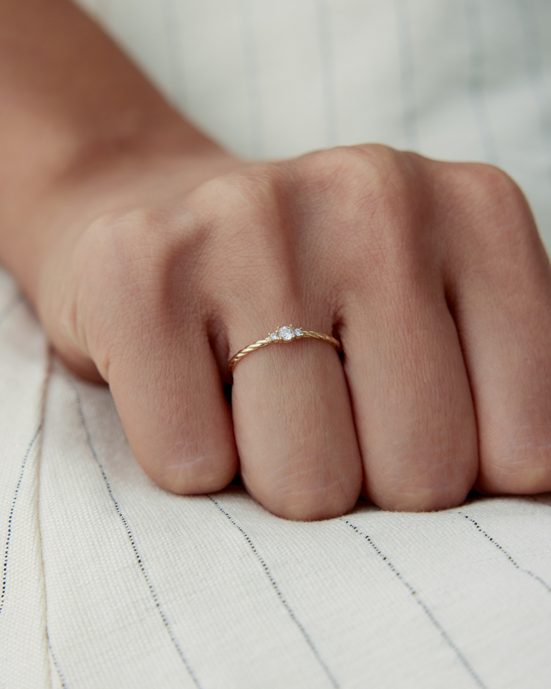 Üç Taş Burgu Yüzük - 1