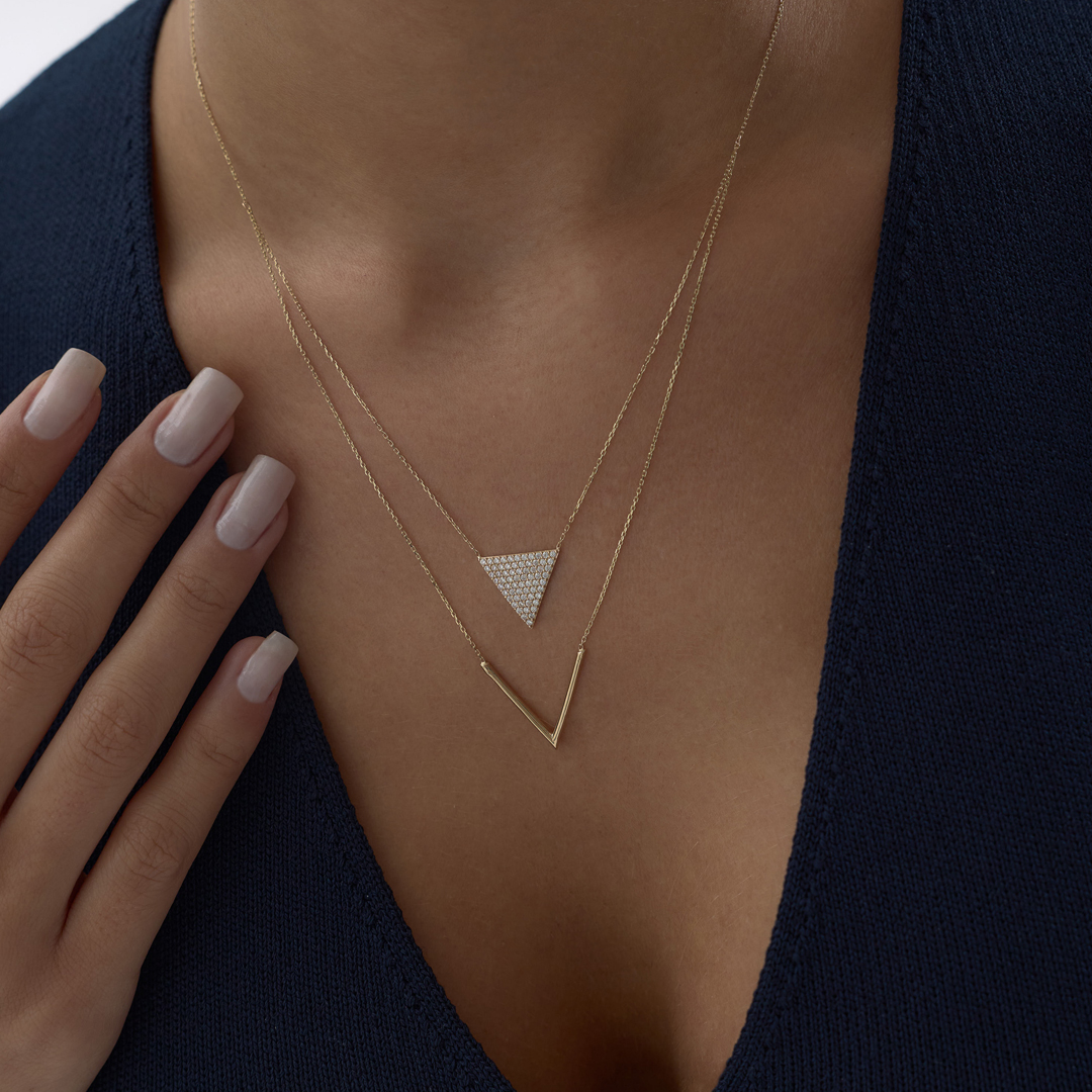 Üçgen Detay Kolye - 2