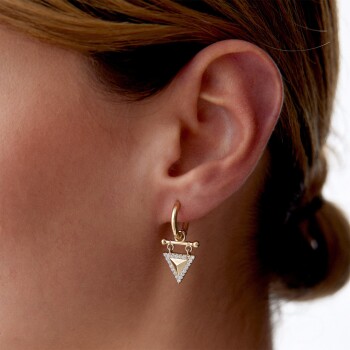 Üçgen Prizma Flama Küpe - Garo