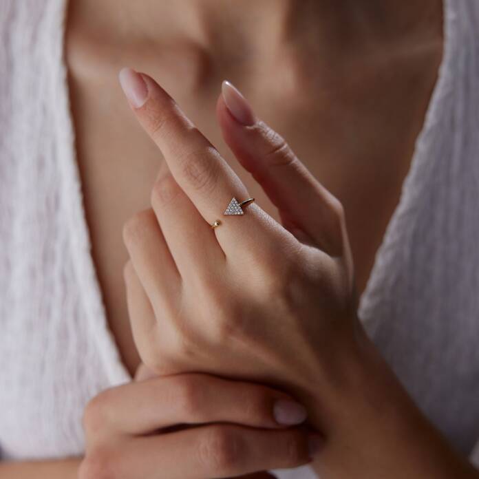 Üçgen Sarmal Yüzük - 1