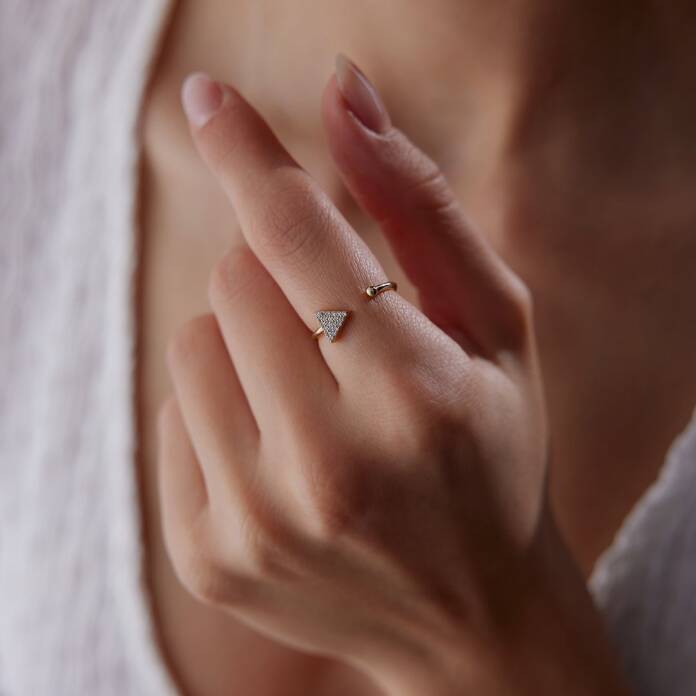 Üçgen Sarmal Yüzük - 2