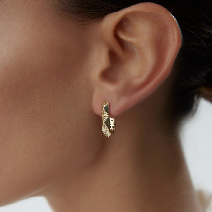 Üçgen Taş Detaylı Küpe - CNR