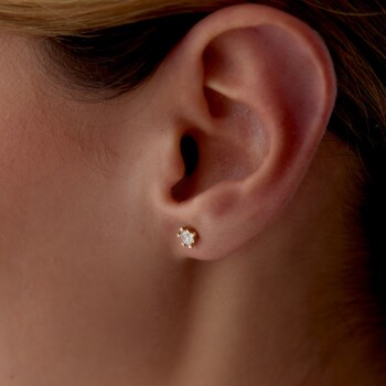 Üçgen Tırnaklı Tek Taş Küpe - Osman (1)