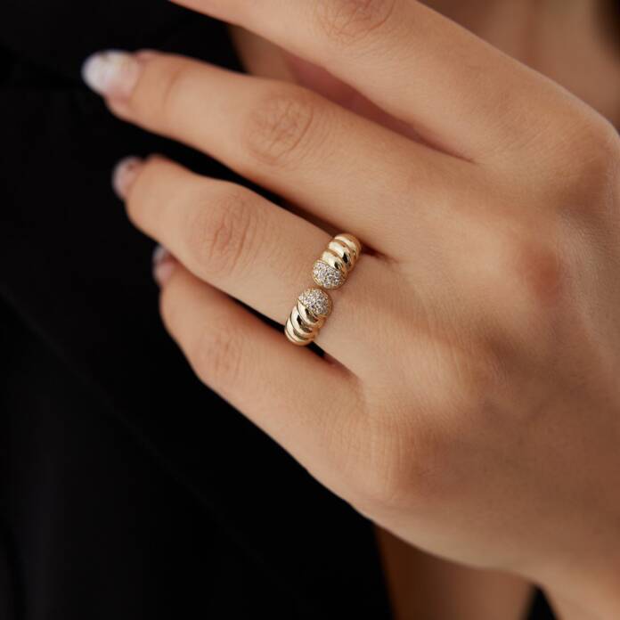 Ucu Taşlı Burgu Yüzük - 1