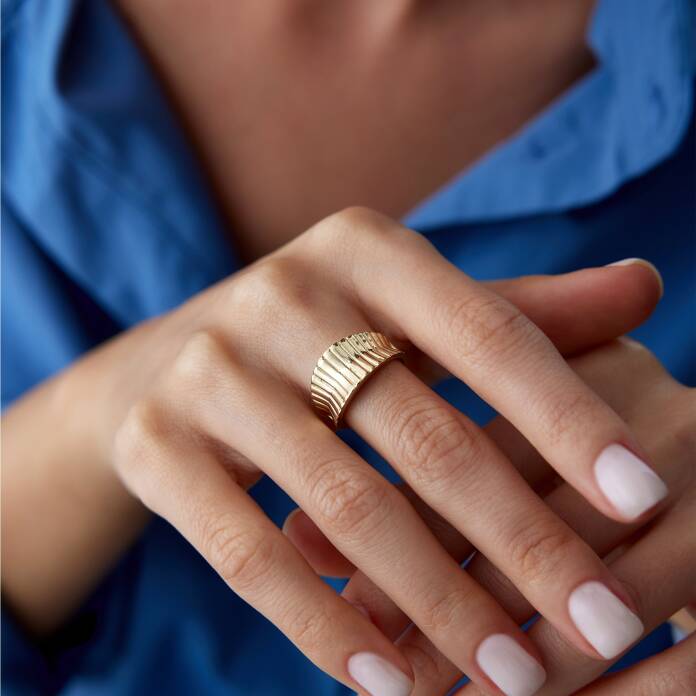 V Çizgili Yüzük - 2