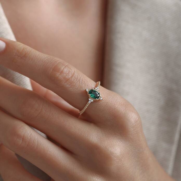 Vintage Oval Yeşil Taşlı Yüzük - 1