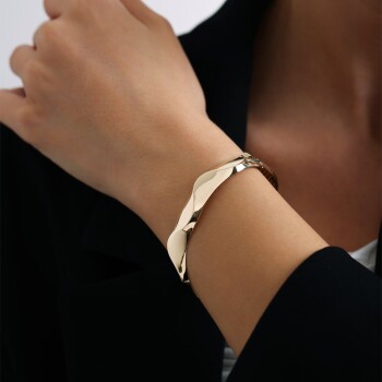 Wave Kelepçe - Özer (1)