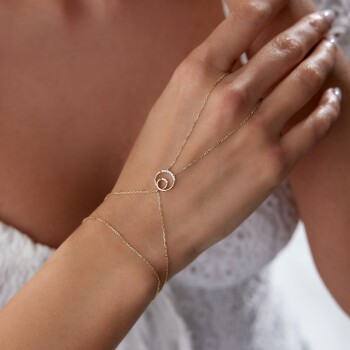 Yarım Taşlı Şahmeran - Rayna