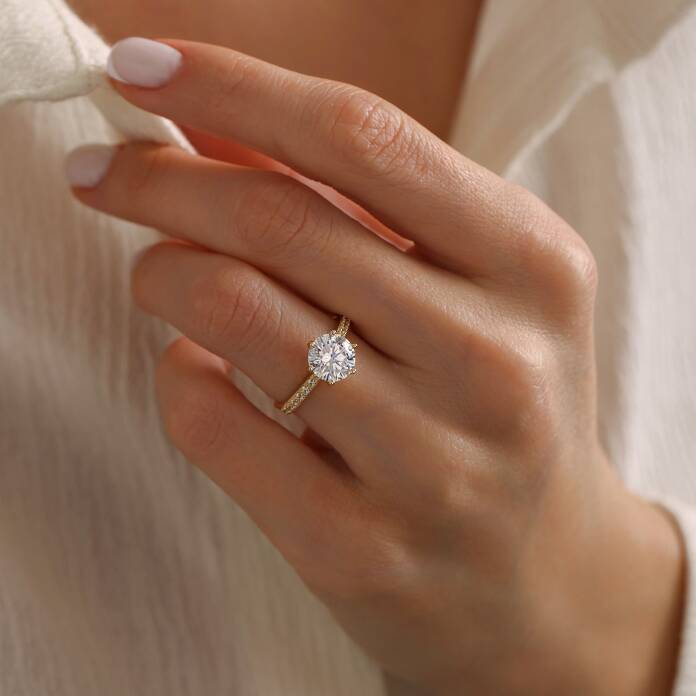 Yarım Tur Taşlı Aya Tektaş Yüzük - 1