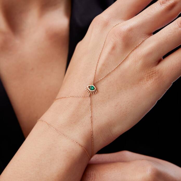 Yeşil Gözlü Şahmeran - 1